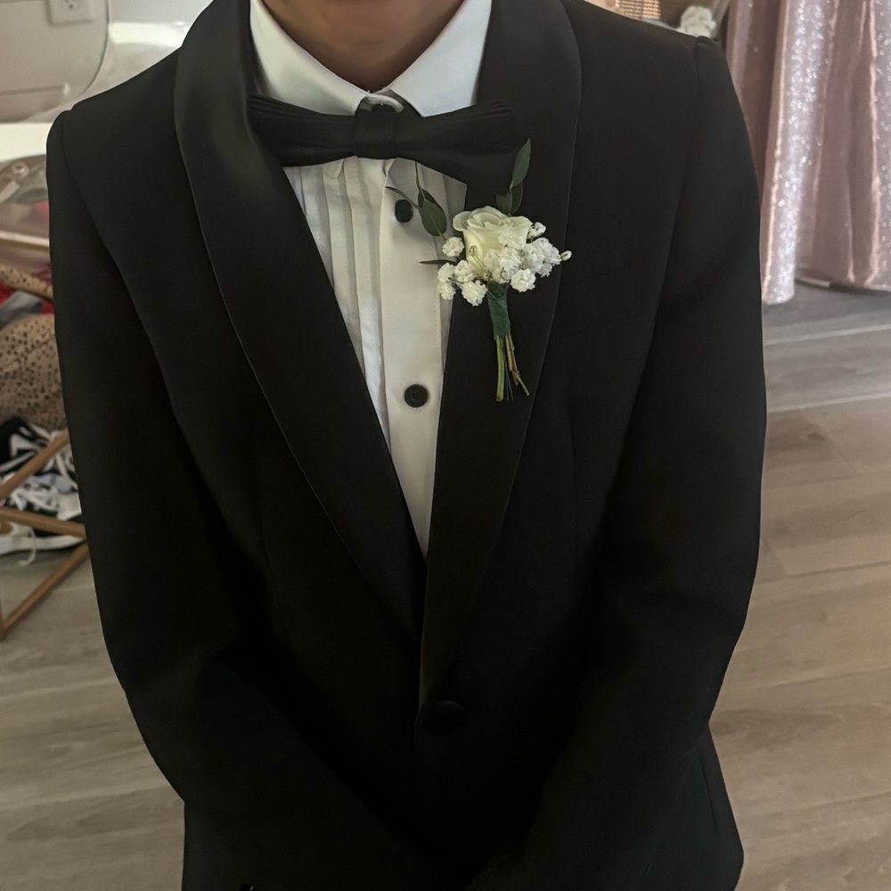 Tuxedo for boys Only Used once for a bridal event